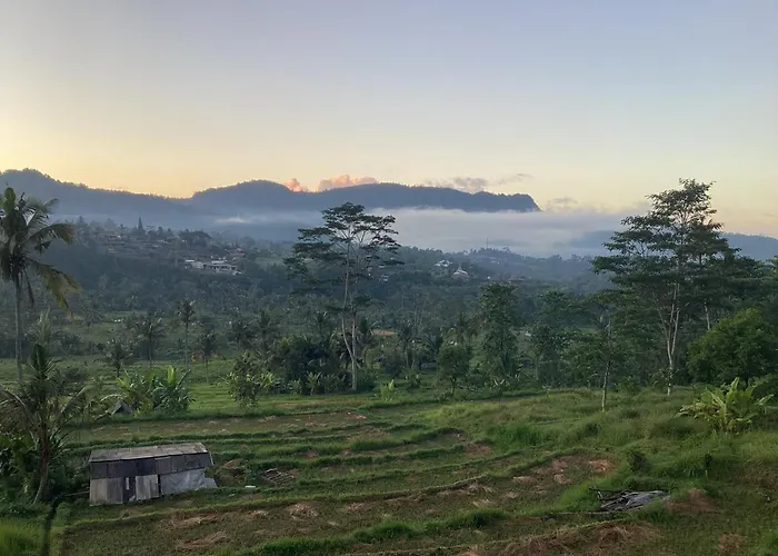 Makna And Sidemen (Bali)